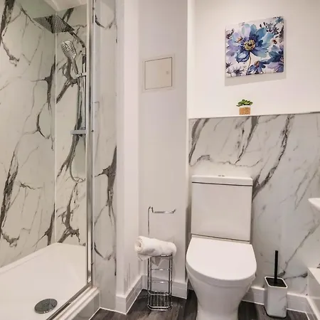 2 - The Crescent Σπίτι διακοπών